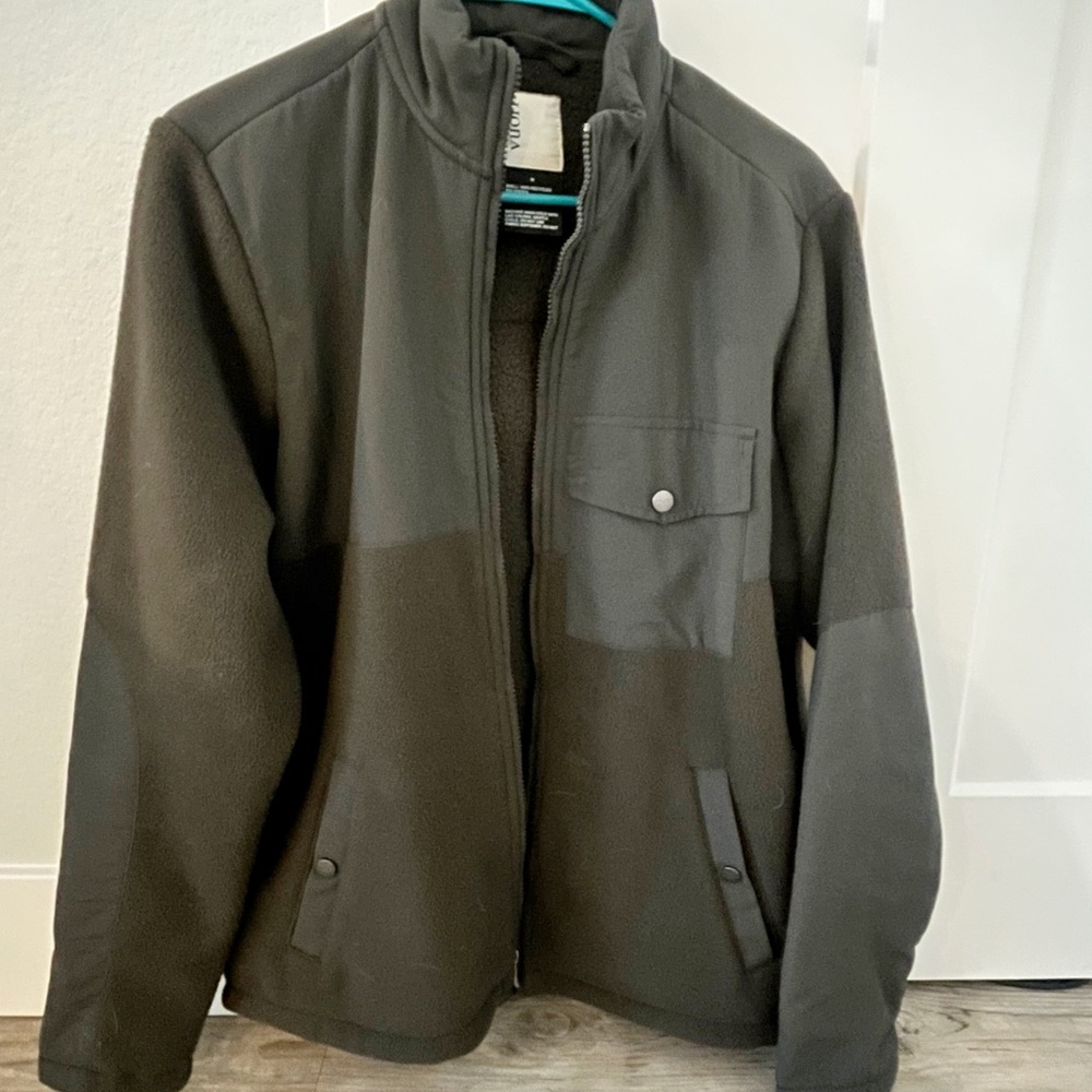 Vuori Dark Green Lightweight Fleece Jacket